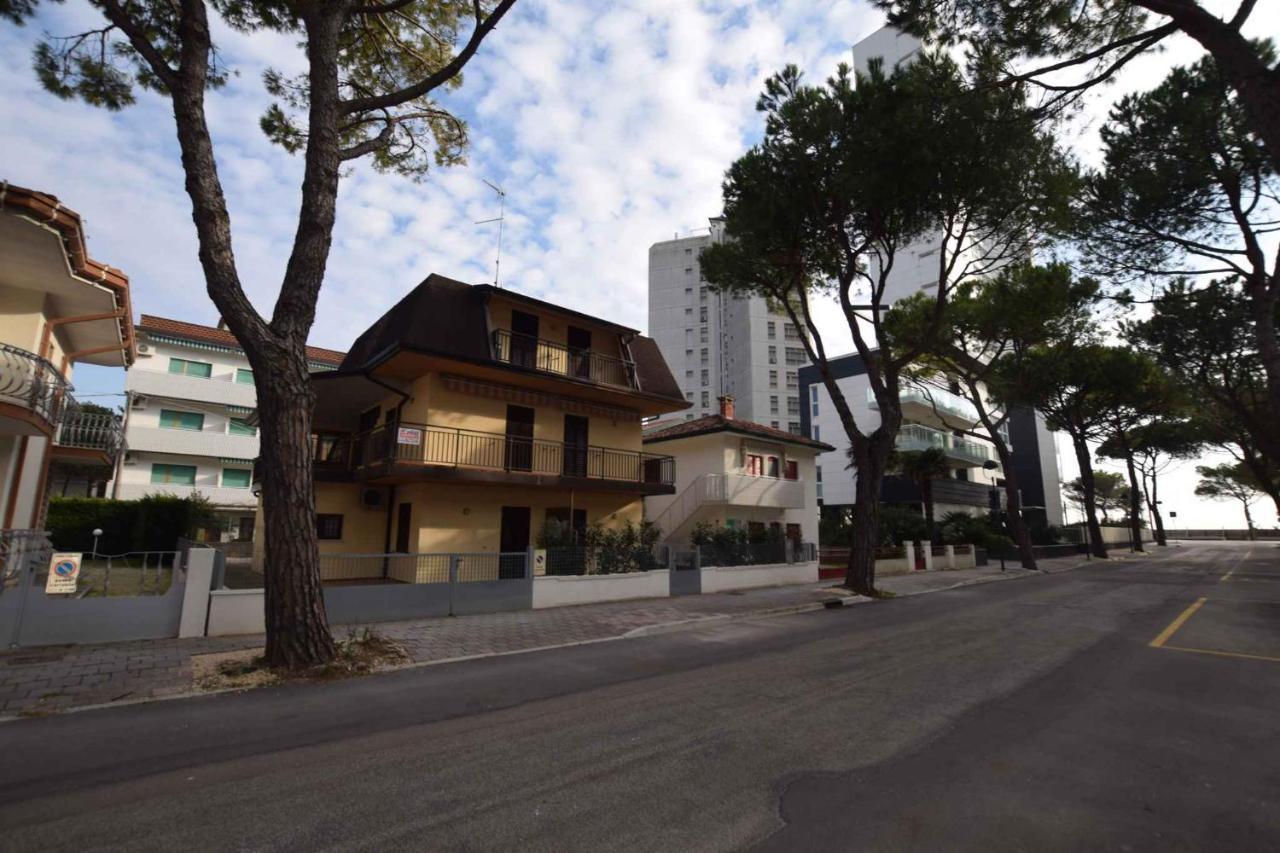 Apartments In Lignano Sabbiadoro 39726 エクステリア 写真