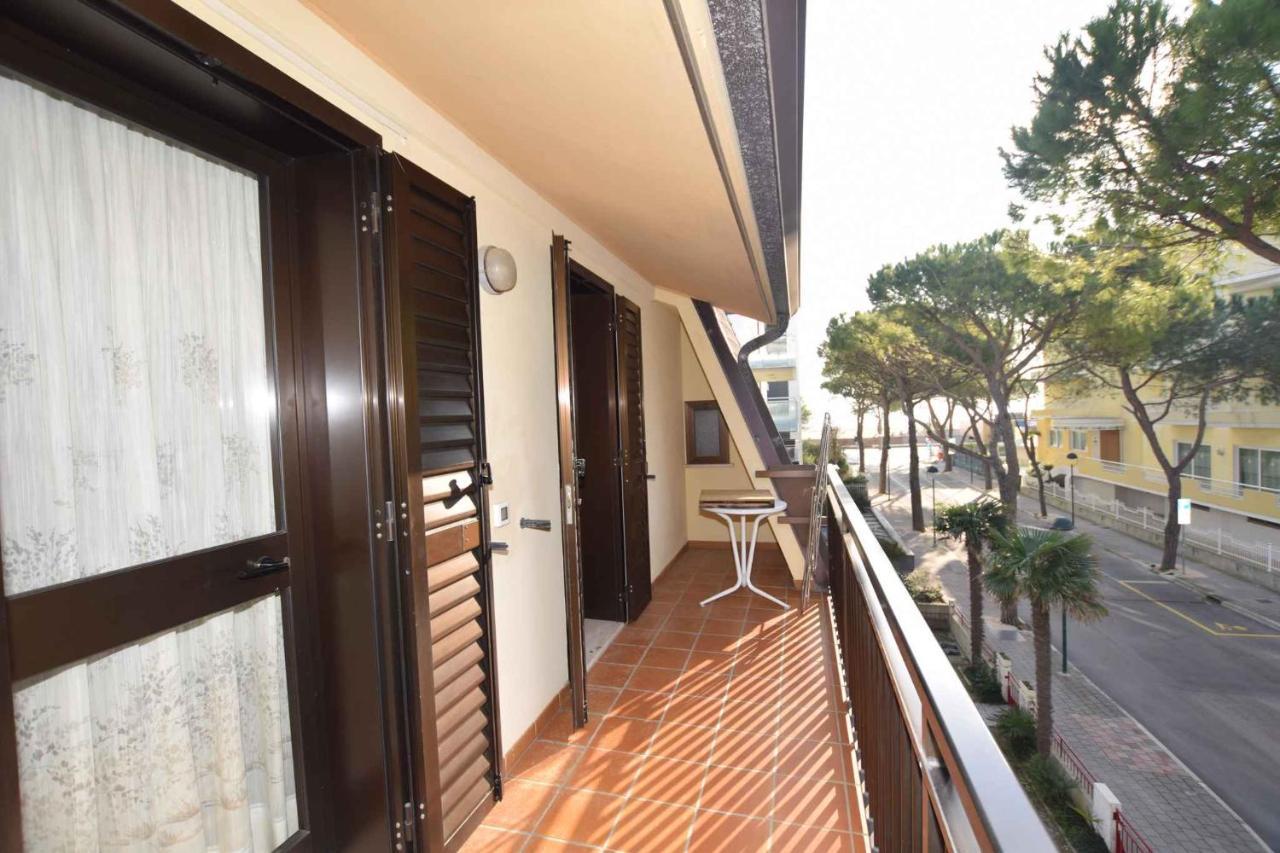 Apartments In Lignano Sabbiadoro 39726 エクステリア 写真
